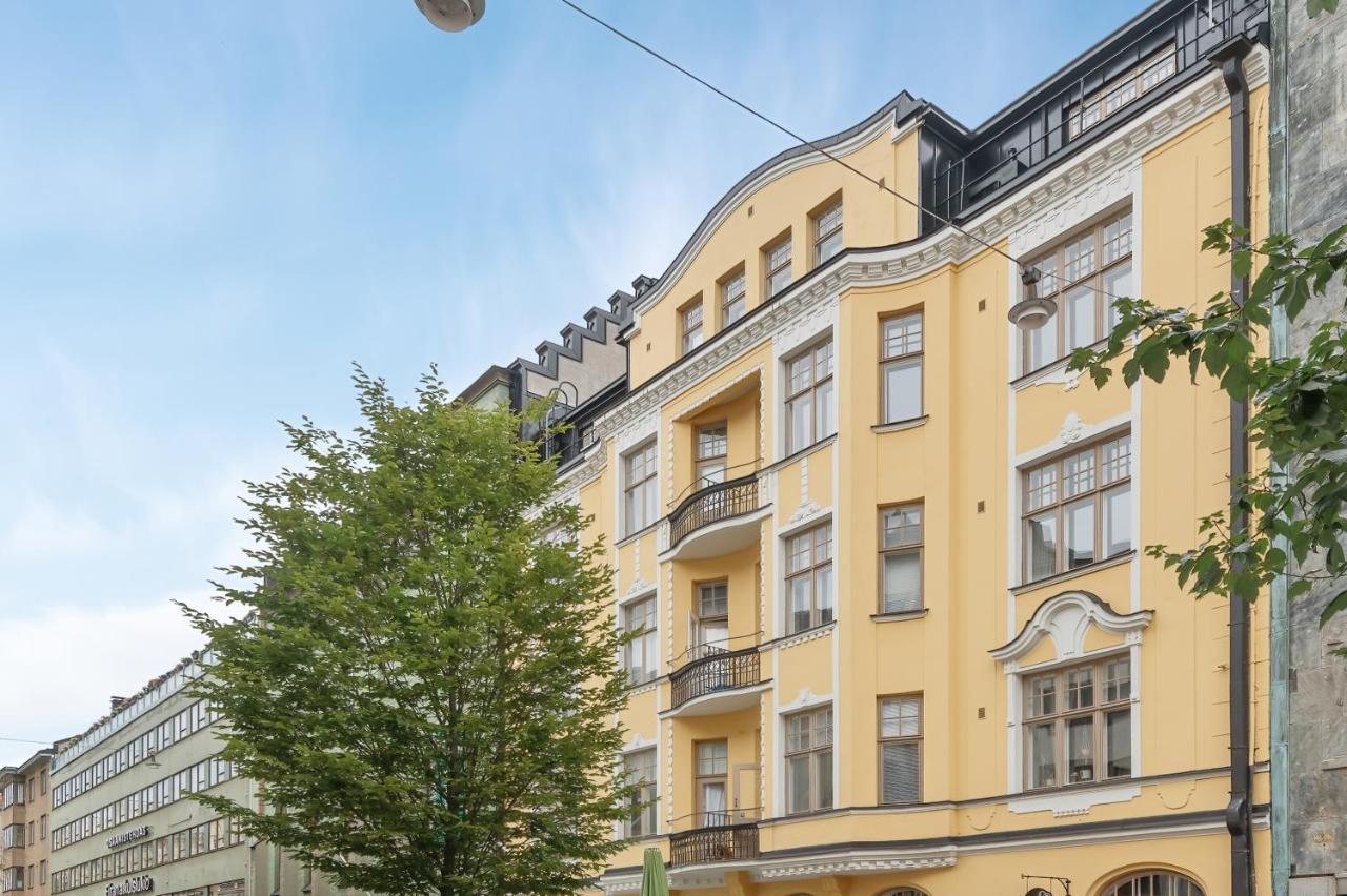 Wehost Fabulous 2Br In Prestigious Punavuori @Iso Roobertinkatu 26 Helsinki Dış mekan fotoğraf
