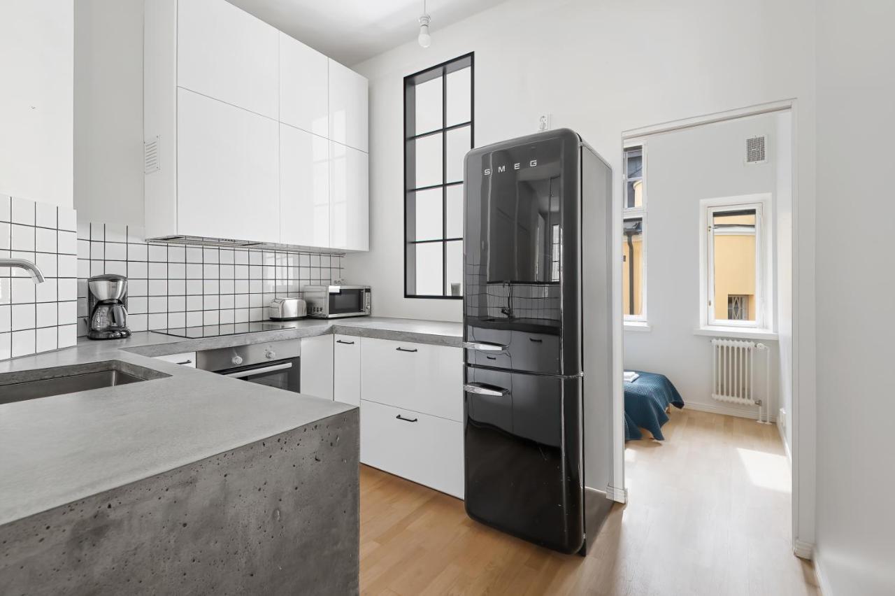 Wehost Fabulous 2Br In Prestigious Punavuori @Iso Roobertinkatu 26 Helsinki Dış mekan fotoğraf
