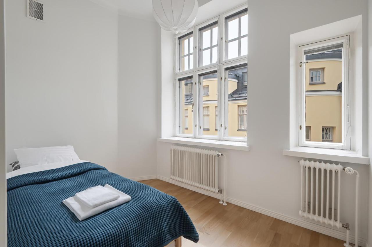 Wehost Fabulous 2Br In Prestigious Punavuori @Iso Roobertinkatu 26 Helsinki Dış mekan fotoğraf